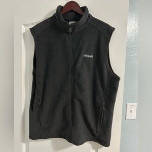 Columbia vest
